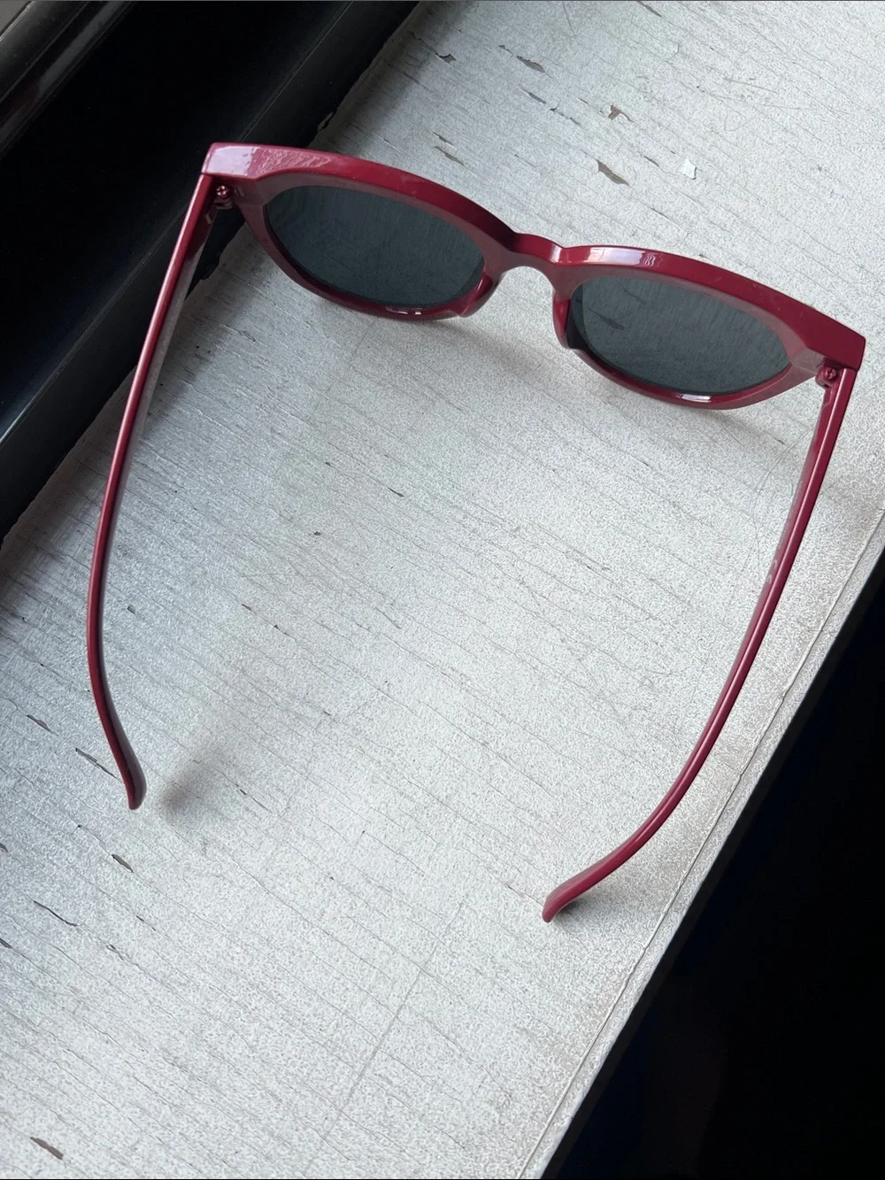 Women's Cat-Eye Sunglasses in Wine Red
